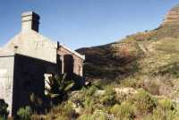 Prince of Wales Blockhouse on slopes of Devil's Peak