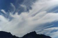 streaky cirrus over Table Mountain