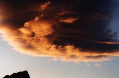 sunset wave cloud over Devil's Peak